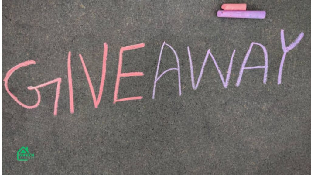 LookWhatMomFound Giveaways